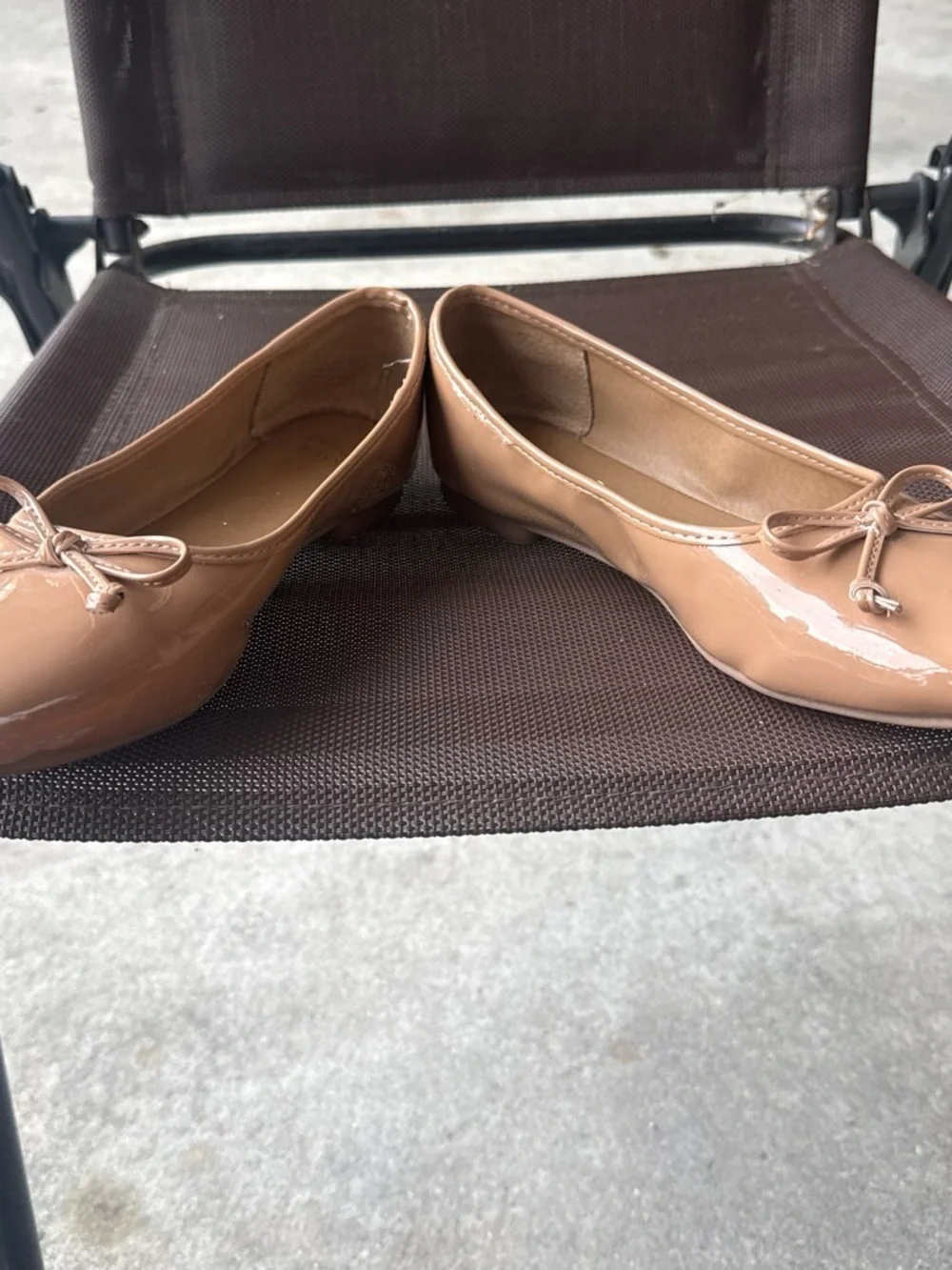 crown & ivy glossy patent